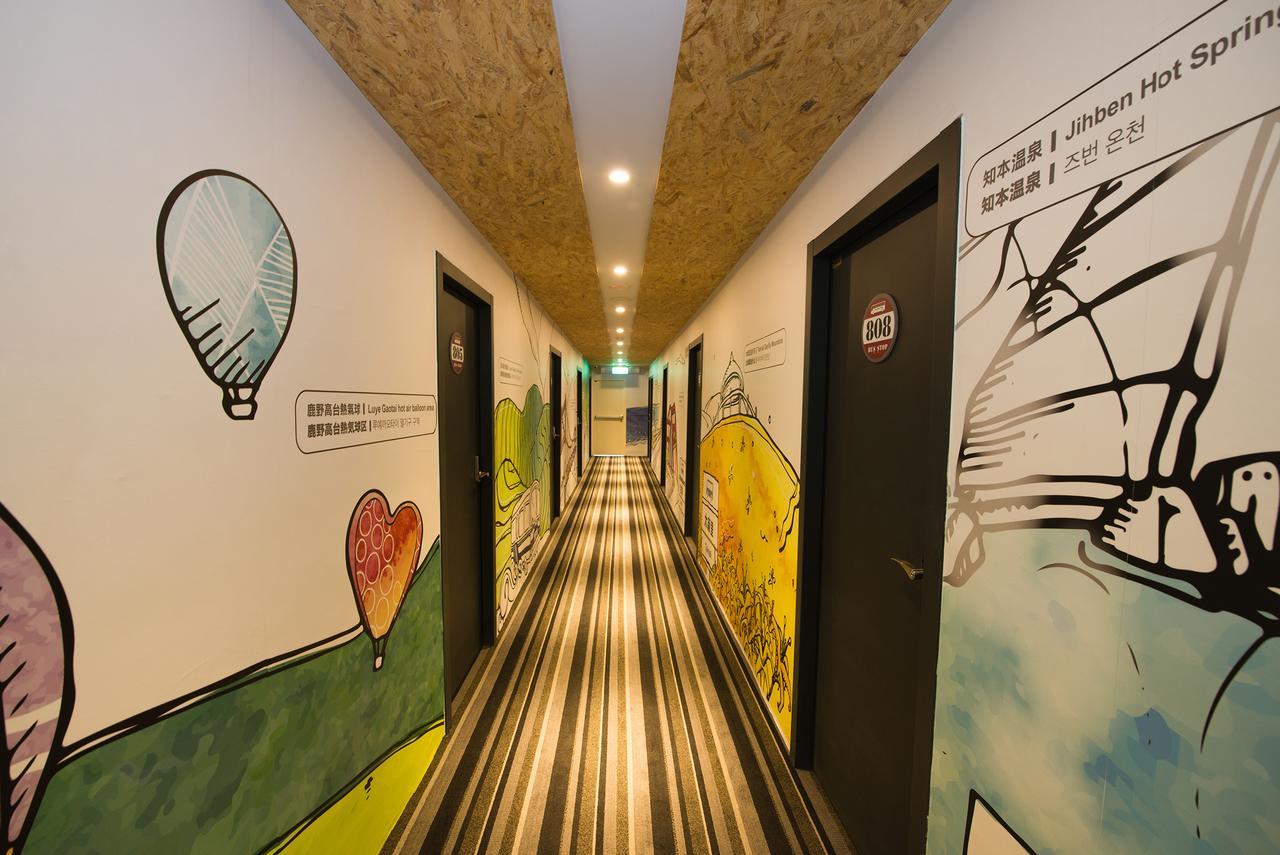 Traveller Inn Tiehua Cultural And Creative Hotel T'ai-tung Zewnętrze zdjęcie