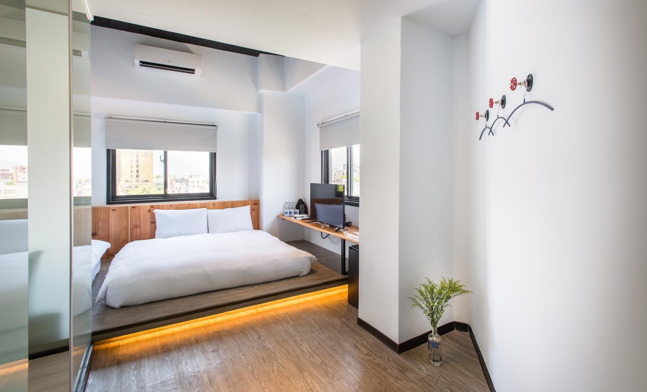 Traveller Inn Tiehua Cultural And Creative Hotel T'ai-tung Zewnętrze zdjęcie
