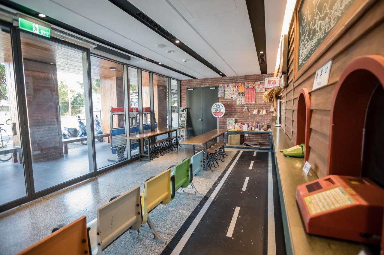 Traveller Inn Tiehua Cultural And Creative Hotel T'ai-tung Zewnętrze zdjęcie